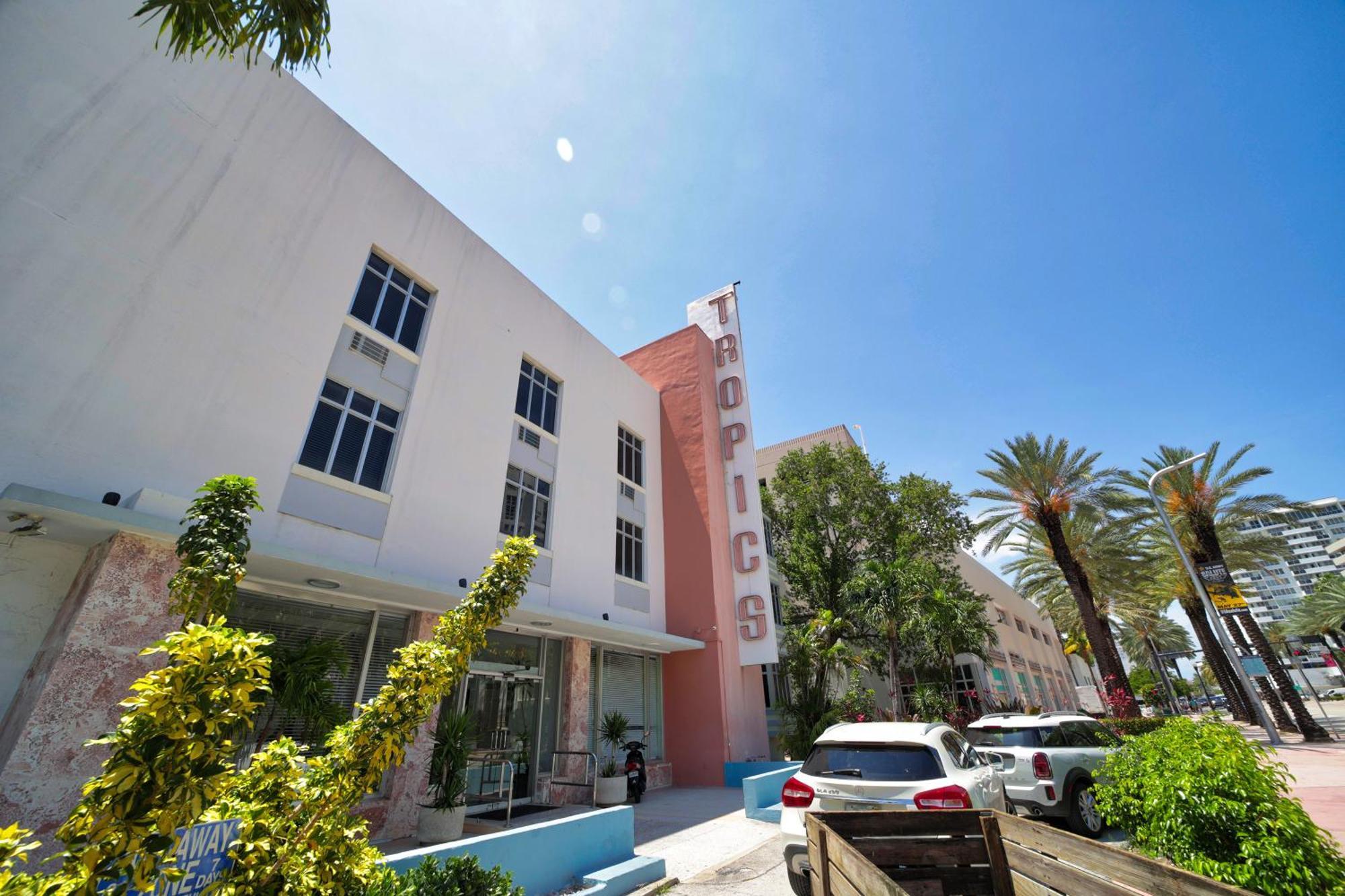 Tropics Hotel Miami Beach Exterior photo